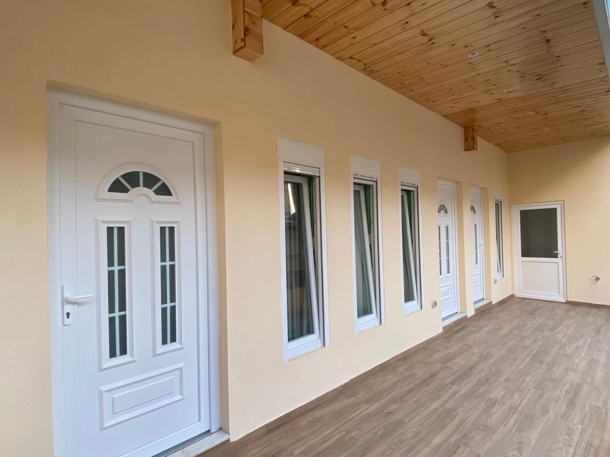 Tirana Center Apartaments エクステリア 写真