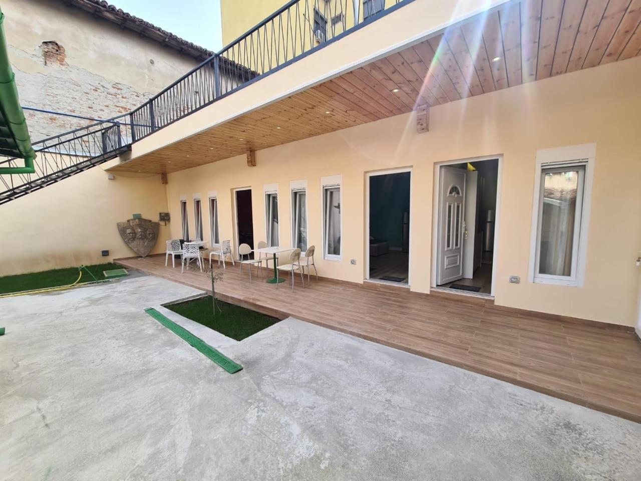 Tirana Center Apartaments エクステリア 写真